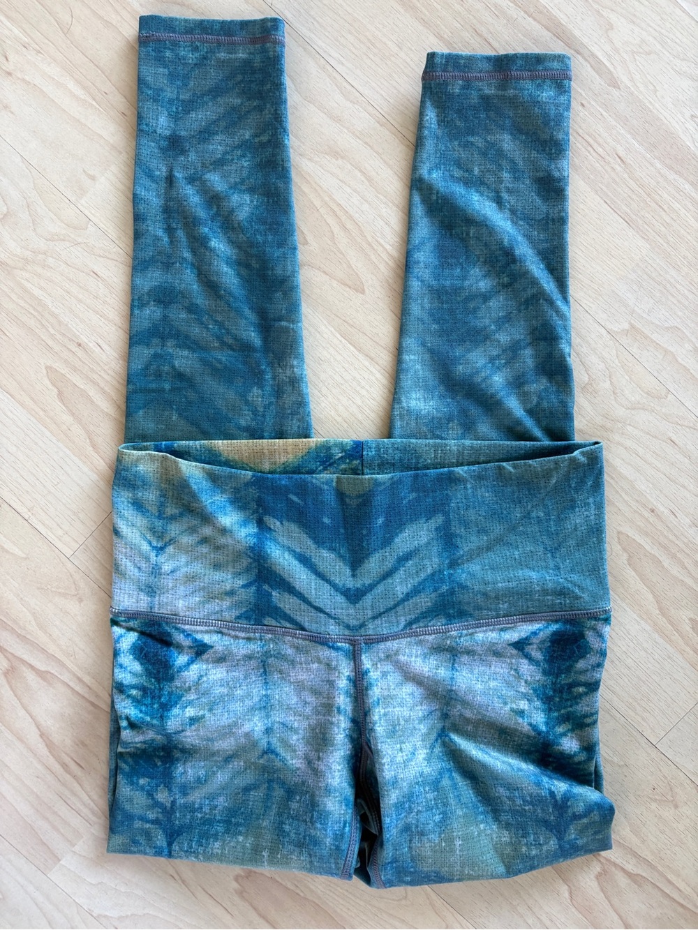Niyama Sol Sea Glass Leggings Sz M - Picture 3 of 5